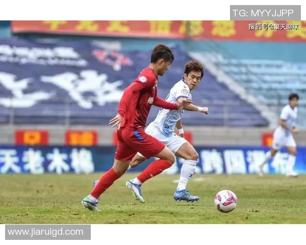 梅州足球新星崛起 助力球队冲击更高目标展现无限潜力 梅州足球新星崛起 助力球队冲击更高目标展现无限潜力