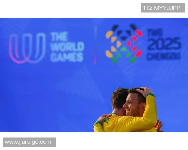 足球场上球星惊现精彩瞬间全景图大合集