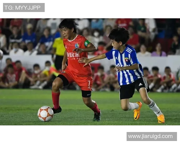 中国足球小将崛起之路:十大潜力球星引领未来足坛新风潮 中国足球小将崛起之路:十大潜力球星引领未来足坛新风潮