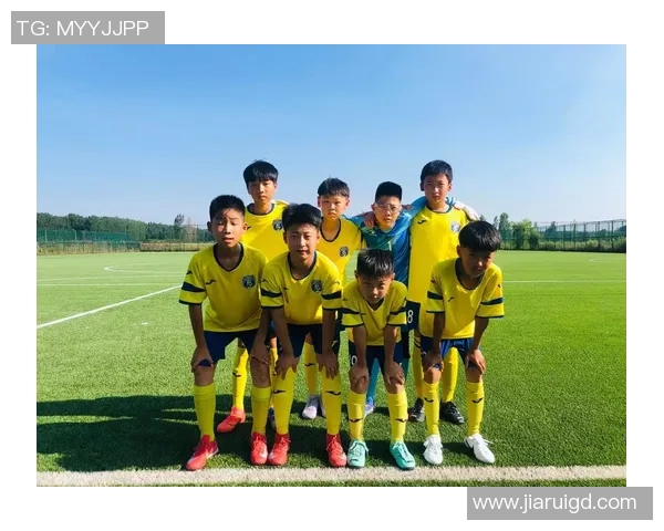 重温绿茵经典岁月回顾足球老球星激情瞬间与辉煌历程